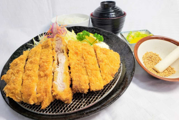 とんかつ定食