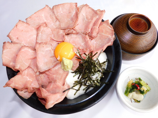 ローストビーフ丼