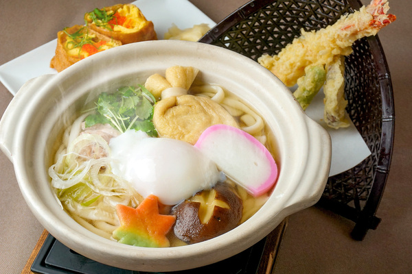鍋焼きうどんと天麩羅