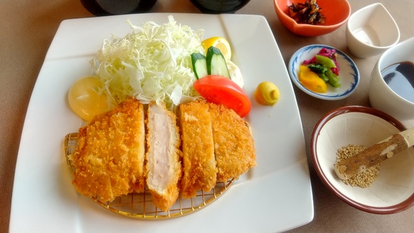 ロースカツ御膳